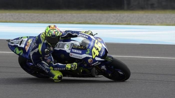 Pada Sesi Tes di Valencia, Valentino Rossi Kecelakaan