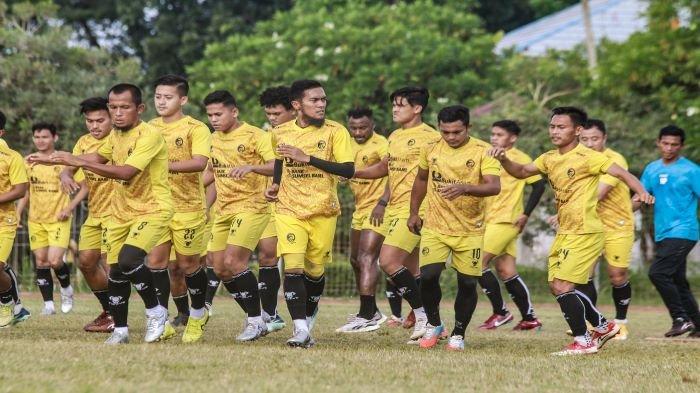 Kekurangan Stoper, Gelandang, Hingga Winger, Sriwijaya FC Banjir Tawaran Terbaru Pemain Eks Liga 1