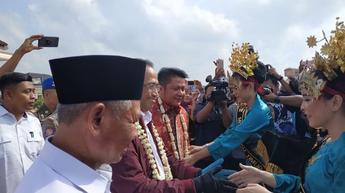Berita OKU Timur : OKU Raya Segera Miliki Penerbangan Sipil