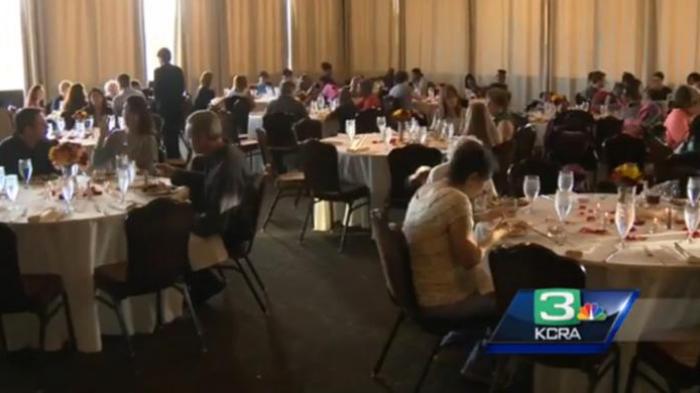 Mempelai Pria Batalkan Pernikahan, Resepsi pun Diubah jadi Pesta Tunawisma