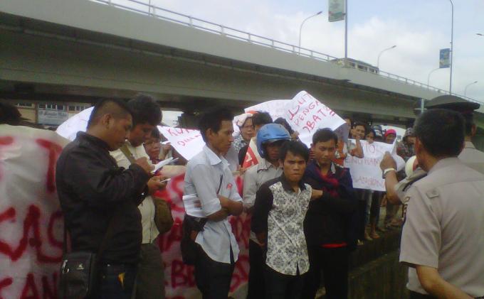 Puluhan Massa Tuntut Usut Dugaan Korupsi di Ogan Ilir