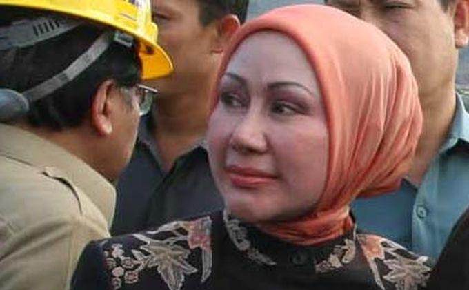 KPK Segera Periksa Gubernur Banten Ratu Atut Choisiyah