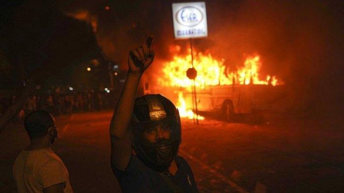 MUAK Harga Sembako Terus Meroket, Sri Lanka Dilanda Kerusuhan Besar-besaran, Semua Dibakar
