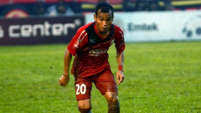 Meski Bersaing dengan Senior, Winger Persija Riko Simanjuntak Optimistis Tembus Skuat Piala AFF 2018