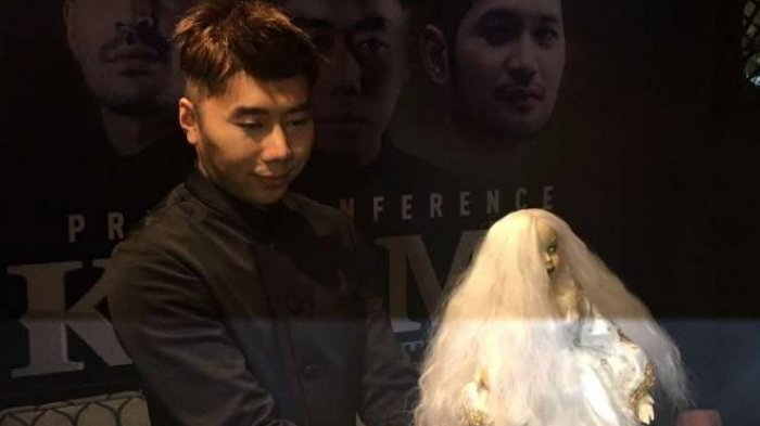 Biasa Pakai Baju Tertutup, Netter Syok Saat Roy Kiyoshi Pakai Baju Terbuka, Ada Hal Tersembunyi Ini