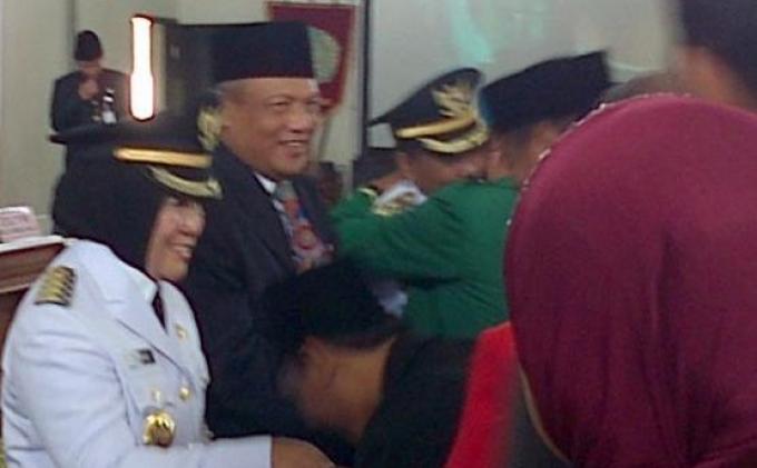 Mantan Tukang Becak Ini Jadi Walikota Dua Periode