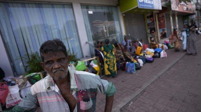 SRI LANKA Bangkrut, Tutup Semua Sekolah dan Kantor, PNS Diminta Jadi Petani, Antre BBM