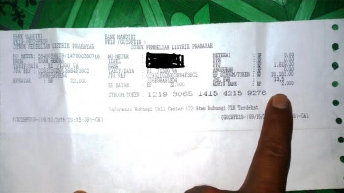 Warga Keluhkan Tambahan Biaya Admin Beli Token Listrik