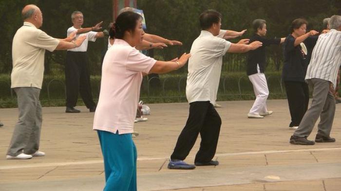 Rutin Latihan Tai Chi, Atasi Nyeri Sendi