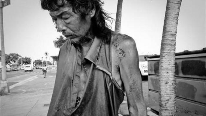 Kisah Pilu Pertemuan Mahasiswi Hukum dengan Ayahnya yang Jadi Gelandangan