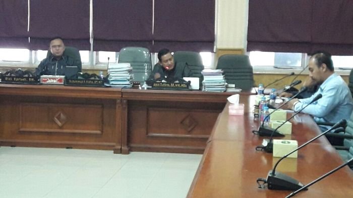 Dengar Pendapat dengan Pertamina, DPRD Sumsel Pertanyakan Kelangkaan BBM