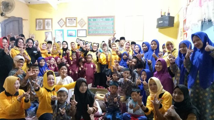 Peringati HUT ke 62, Wakos Sumsel Berbagi Bersama Anak Yatim