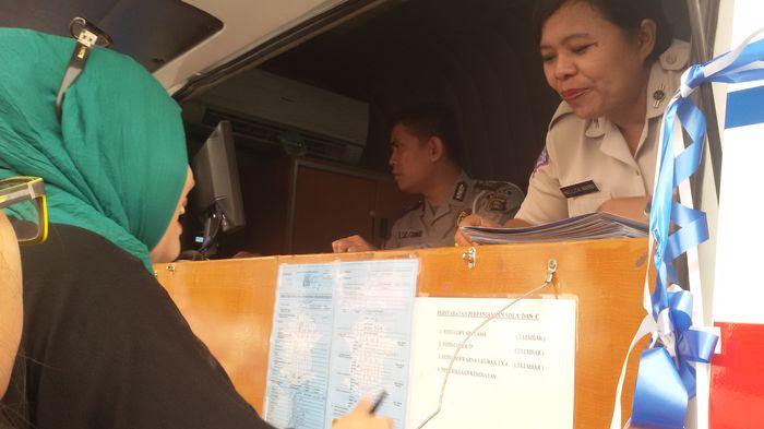 Ada Sistem Online, Buat SIM Tak Perlu Bawa Dompet