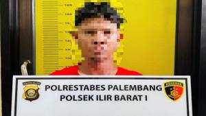 A-menyamar-mahasiswa.jpg