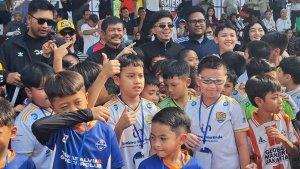 Anak-anak-Bisa-Ikut-Atta-Halilintar-Gelar-Turnamen-Mini-Soccer.jpg