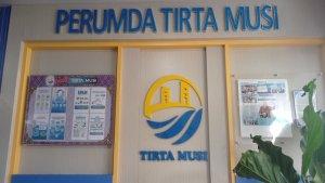 Distribusi-air-bersih-kepada-pelanggan-Perumda-Tirta-Musi-molor.jpg