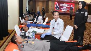 Donor-Darah-Bidhumas-Polda-Sumsel.jpg