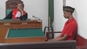 El-penusuk-polisi-kalidoni.jpg