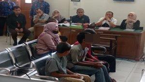 Empat-pelaku-pembunuhan-di-kuburan-Cina-Palembang-yakni-IS-MZ-NS-dan-AS.jpg
