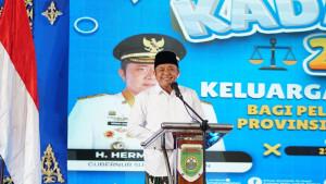 Gubernur-Sumsel-Buka-Lomba-Kadarkum-2025-Dorong-Generasi-Muda-Jadi-Pelopor-Kesadaran-Hukum.jpg