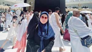 Hana-umroh-mandiri.jpg