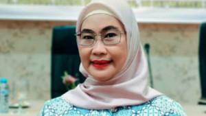 Henny-Fitrianty-3.jpg