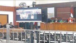Herman-Deru-memberikan-kesaksian-dalam-lanjutan-sidang-perkara-dugaan-korupsi-dana-Hibah-KONI.jpg