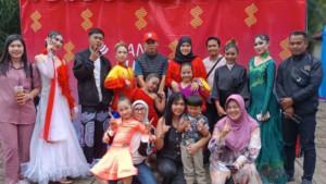 Ketua-Cabor-Dance-Banyuasin-Rustam-Sani-rompi-hitam.jpg