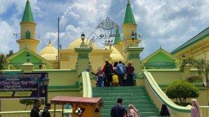 Liburan Lebaran, Masjid di Pulau Penyengat Banyak Dikunjungi Warga