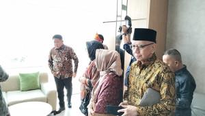Meninjau-Ruang-Inap.jpg