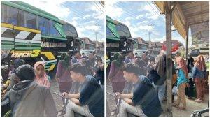 Pemudik-arus-balik-di-Empat-Lawang-sedang-menunggu-bus.jpg