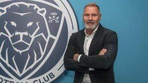 Potret-pelatih-berkebangsaan-Jerman-Thorsten-Fink.jpg