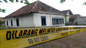 Rumah-Rozi-Diamuk-Massa.jpg