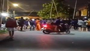 Tawuran-Palembang-viral.jpg