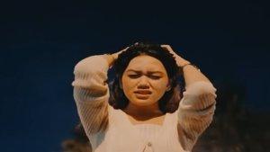 Terjemahan-Lirik-Lagu-Rasah-Bali-by-Lavora.jpg