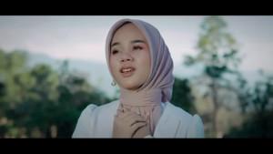 Translate-Lirik-Lagu-Kok-Panuah-Dululah-Pai.jpg