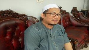 Ustadz-Tarmidzi-Muhaimin-murid-KH-Nawawi-Dencik-almarhum.jpg