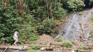 ari-terjun-dadakan-Bukit-Sulap.jpg