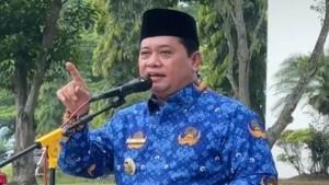 askolani-pidato-jempol.jpg