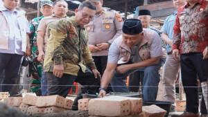 bedah-rumah-pedamaran.jpg