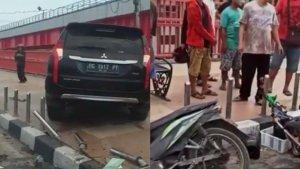breaking-news-kecelakaan-di-jembatan-ampera-1-orang-terkapar-di-jalan-pajero-naik-ke-trotoar.jpg