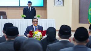cik-ujang-jabat-38-pejabat.jpg