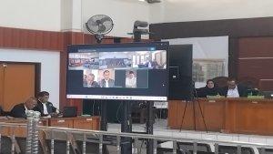 deru-sidang-KONI.jpg