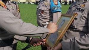 ilustrasi-Polisi-PTDH-33.jpg
