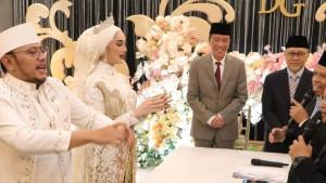 jokowi-tahan-tawa.jpg