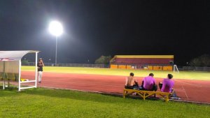 kondisi-lapangan-stadion-atletik-jakabaring-yang-sepi_20180604_231712.jpg