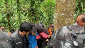 rekontruksi-gadis-penjual.jpg