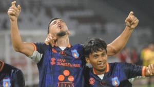 selebrasi-cetak-gol-suted.jpg