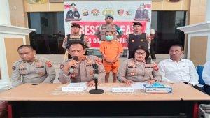 suami-habisi-istri-di-Baturaja.jpg