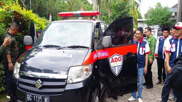 ADO-launching-mobil-ambulan.jpg